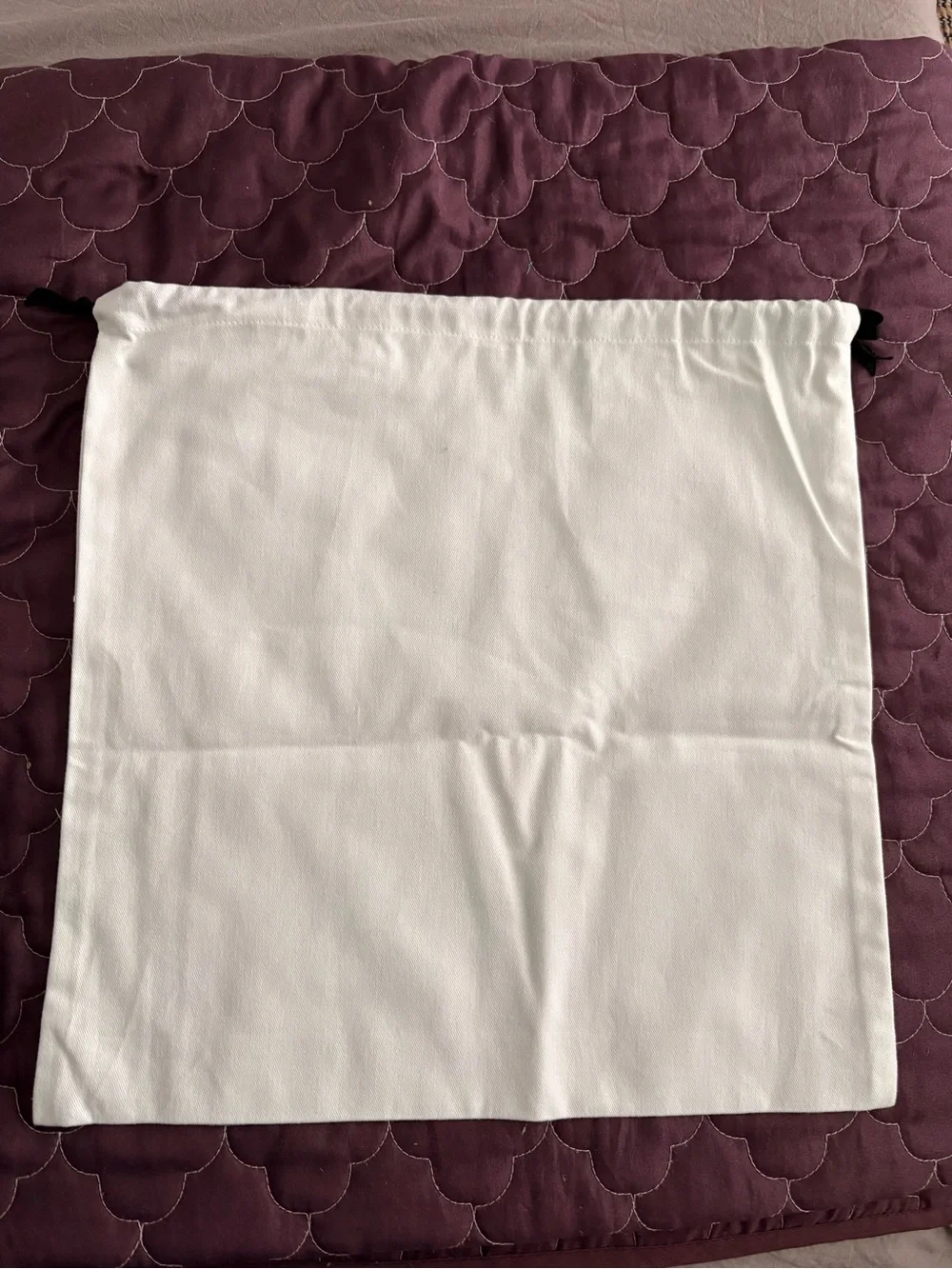 NEW Diptyque large White Drawstring BAG DUSTBAG COSMETICS CASE